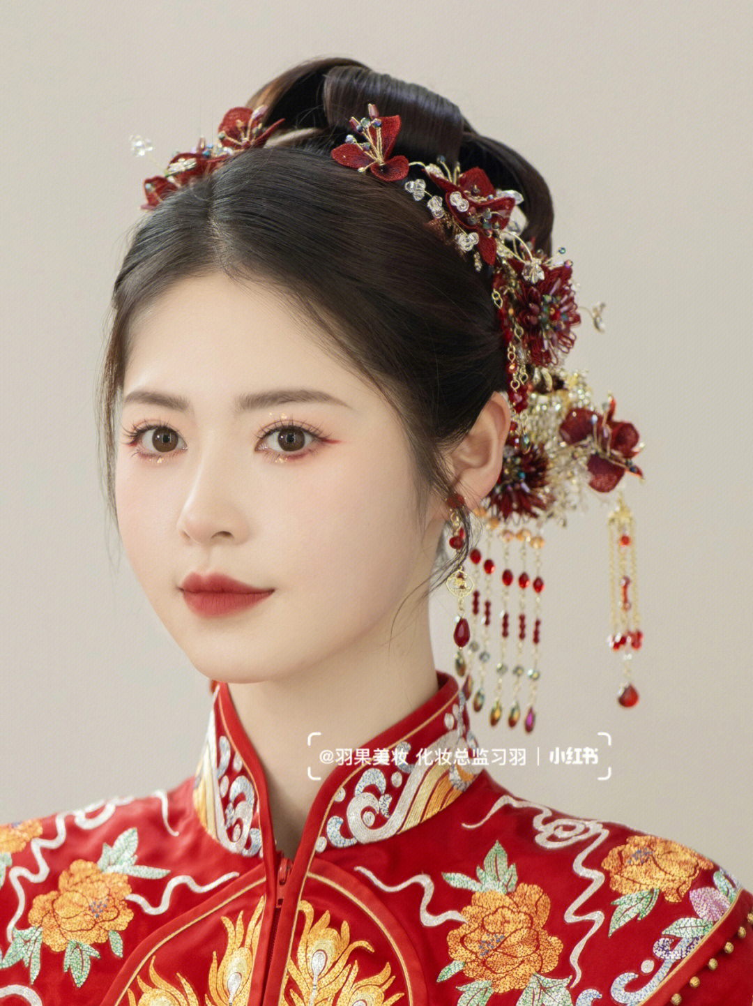 化妆婚纱游戏_新娘婚礼化妆游戏_结婚前化妆游戏