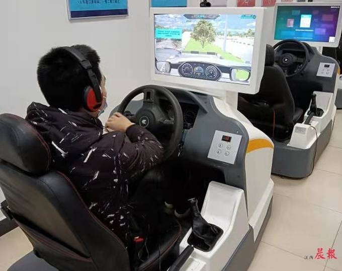 驾校模拟3d手机版_3d模拟驾校_模拟驾校3D