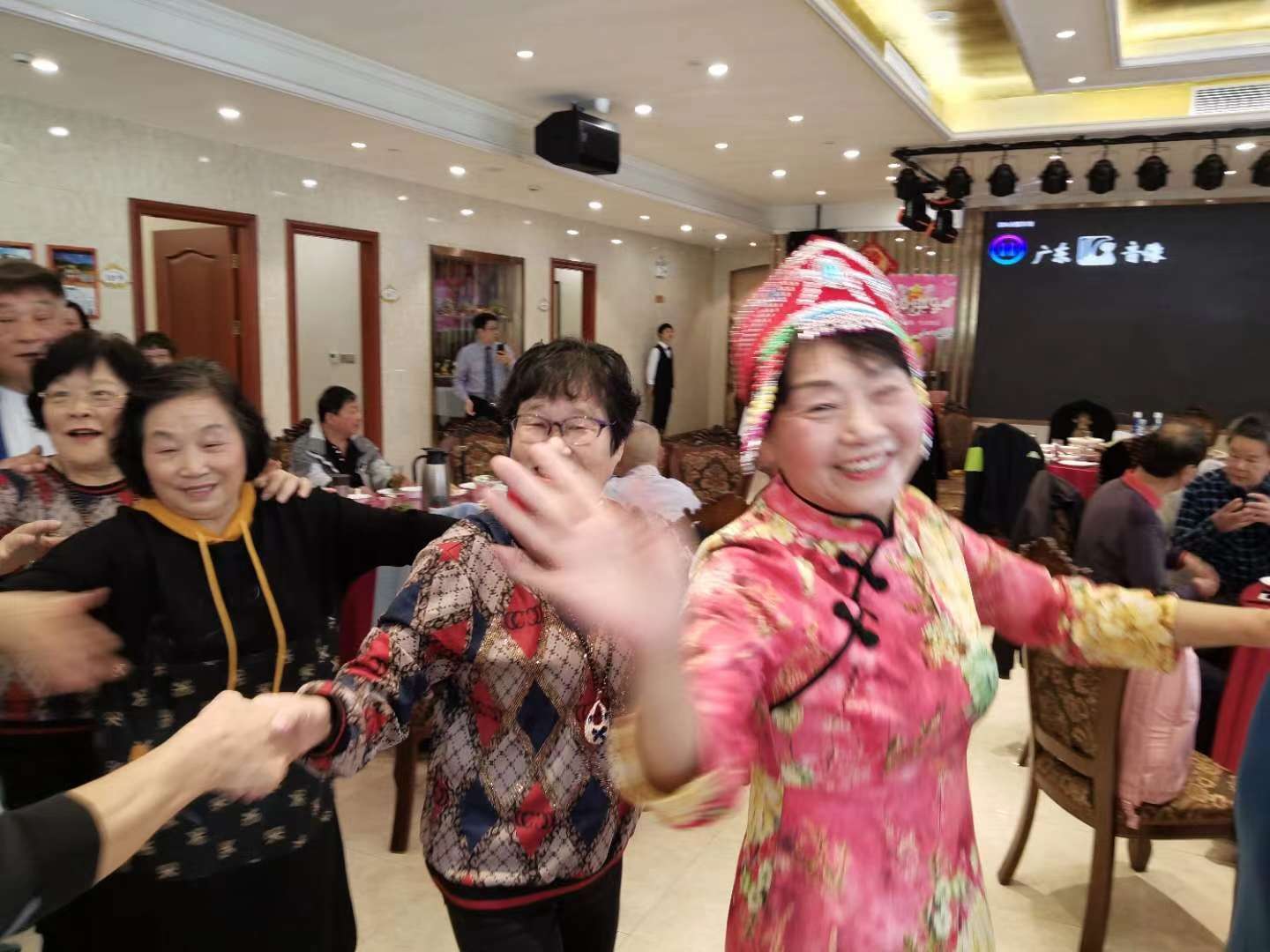 皮子接龙_接龙游戏 皮_接龙趣味游戏