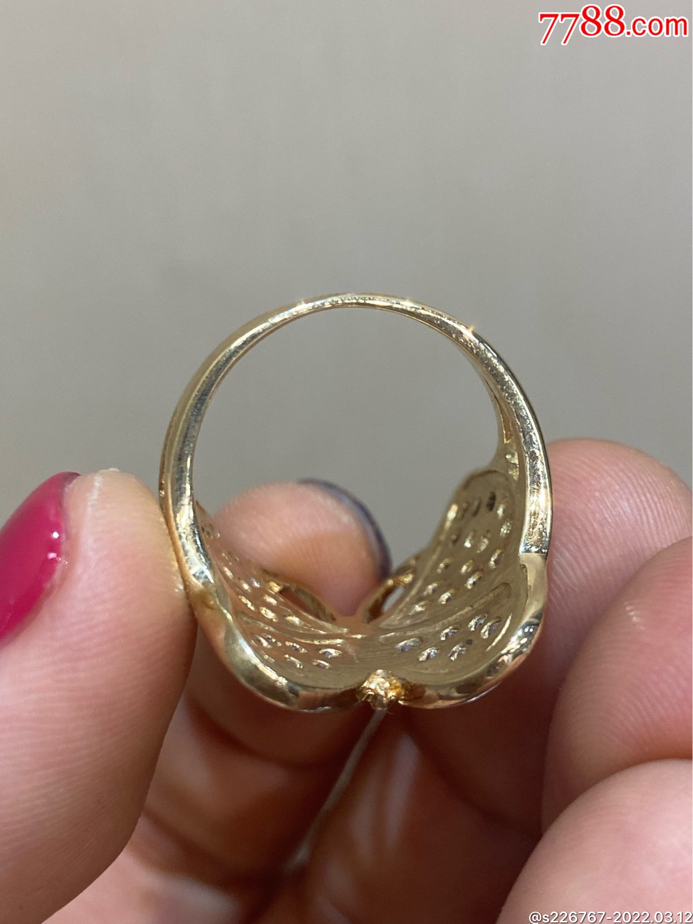 魔兽世界脏兮兮的戒指任务奖励_戒指脏了怎么办_脏兮兮的戒指