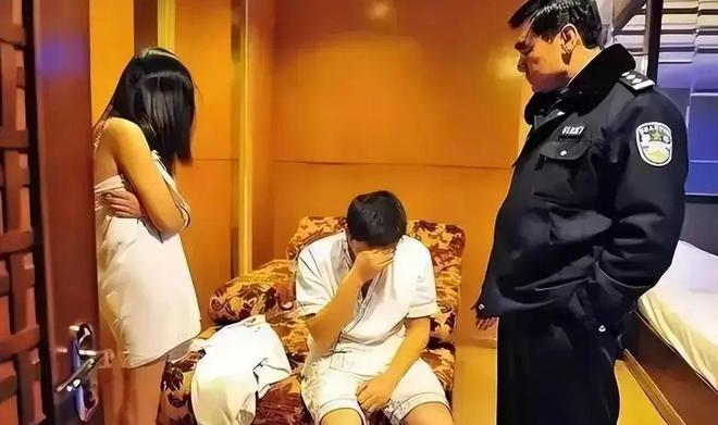 圣女游戏攻略_失足圣女游戏手机下载_豪门圣女完整版手机dvd