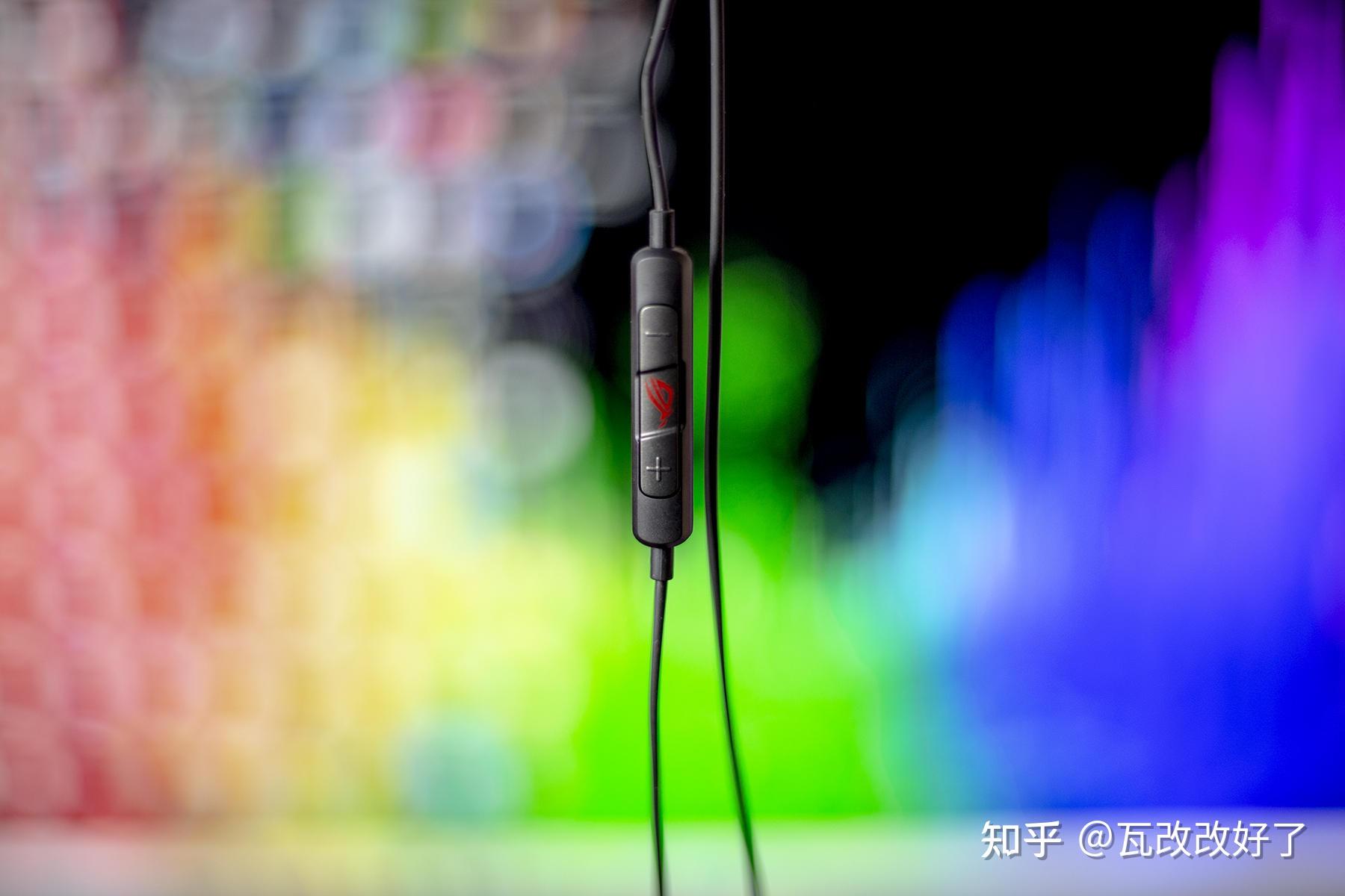 手机打游戏插耳机说不了话_插耳机打游戏不舒服怎么办_手机插耳机打游戏硌手