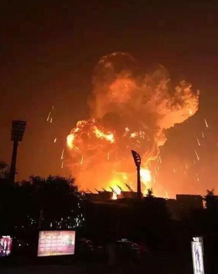 手机爆炸专家游戏-手机爆炸专家：是刺激娱乐还是潜在危险？