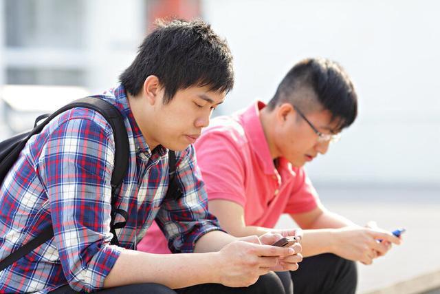 手机游戏抓表情，让人上瘾的社交小秘密，你知道吗？