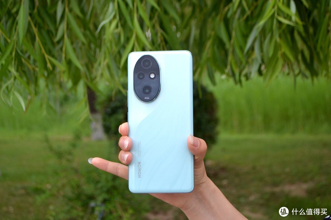 手机处理器决定游戏性能吗_处理器性能对游戏的影响_处理器决定游戏的什么