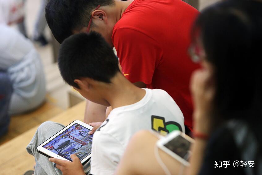 滚蛋手机游戏怎么玩_滚蛋游戏图片_手机游戏滚蛋