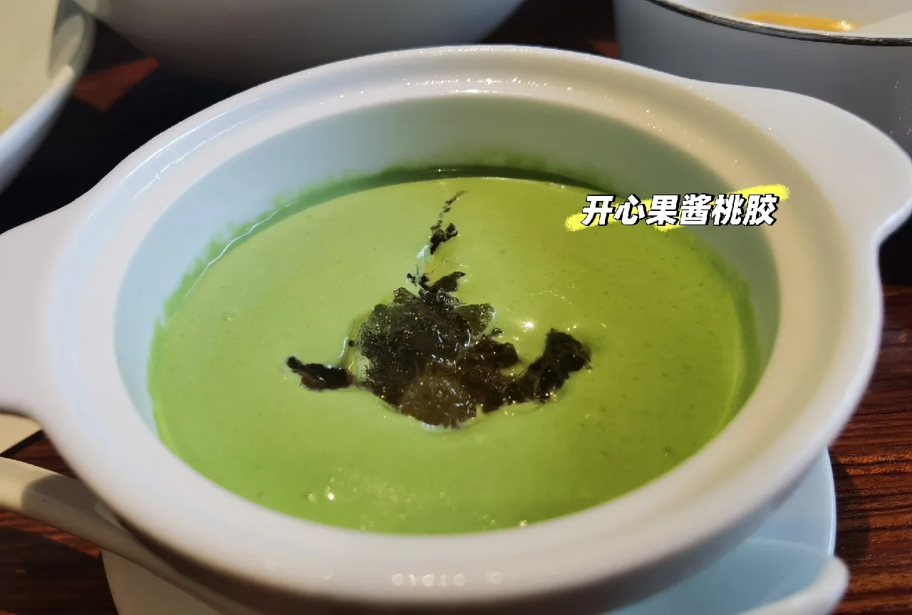 黑鲍——海中黑珍珠，味蕾狂欢节，带来奇妙口感体验
